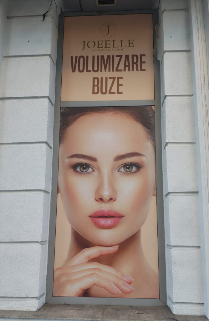 poza prima pagina autocolante